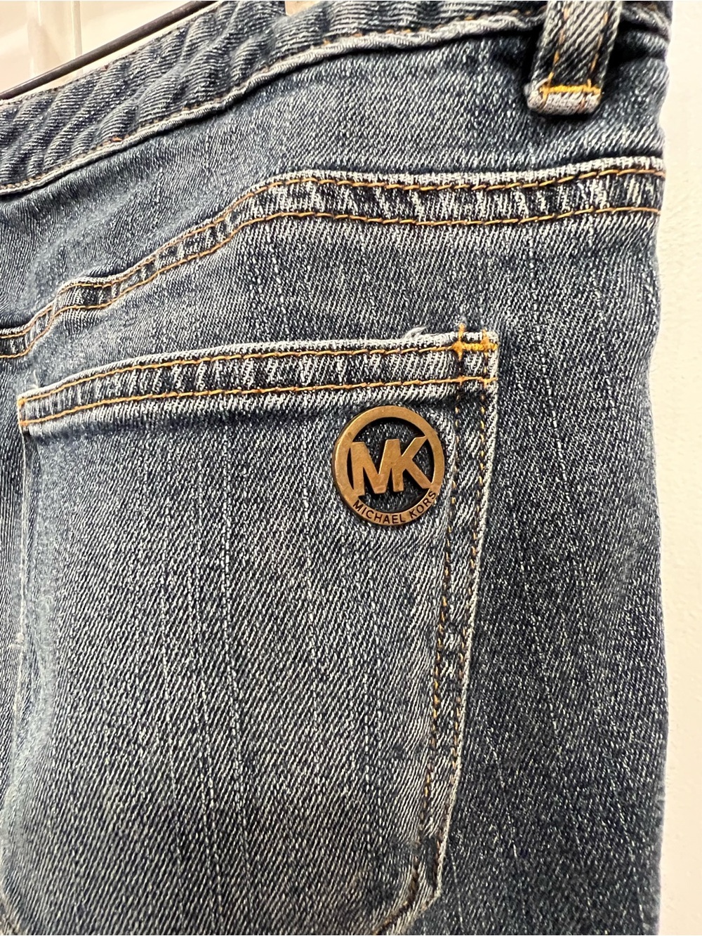 Michale Kors Classic Women's Blue Jeans - Mid Wash